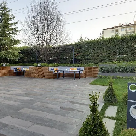 Hotel Leo 4*